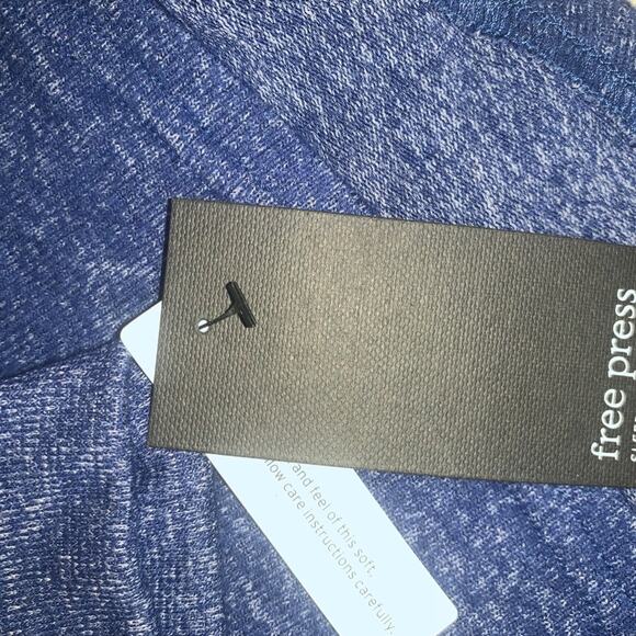 NWT OVERSIZED DENIM BLUE JUMPER SWEATSHIRT "WAKE ME UP WHEN WINTER IS OVER" M - Picture 4 of 10